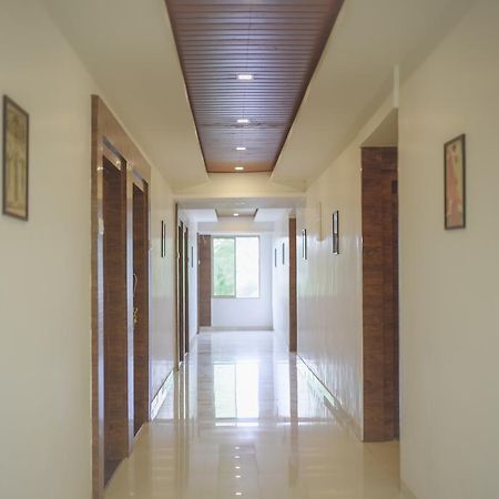 White House Beach Resort Nagaon  Eksteriør bilde