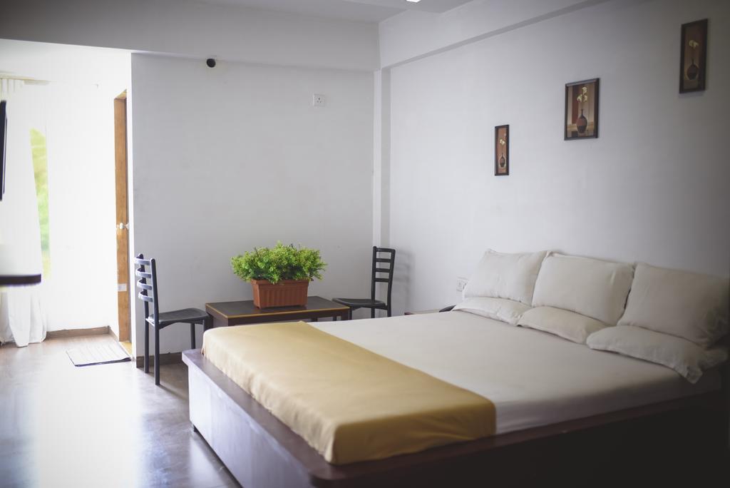 White House Beach Resort Nagaon  Eksteriør bilde