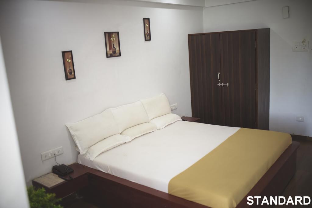 White House Beach Resort Nagaon  Eksteriør bilde